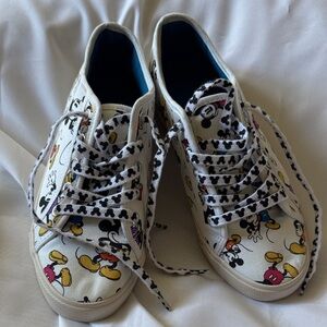 Disney Mickey Mouse White Sneakers